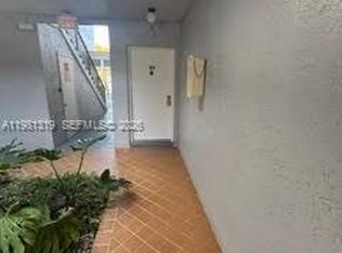 9225 SW 87th Ave APT A6, Miami, FL 33176