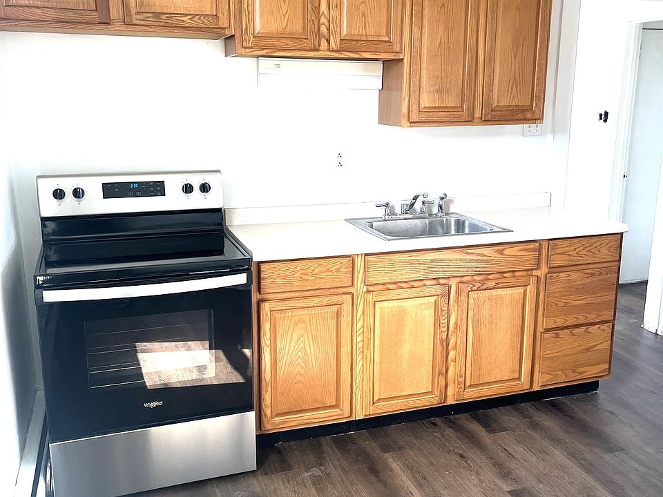 1st image of 429 Oakland Ave #1