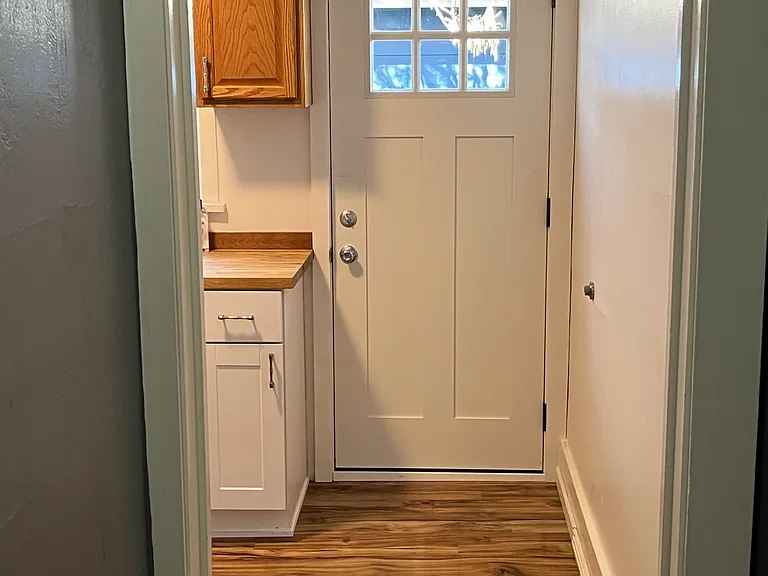 1227 S Michigan Ave #B — Photo 6