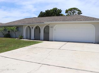 2125 Windsor Dr, Merritt Island, FL 32952