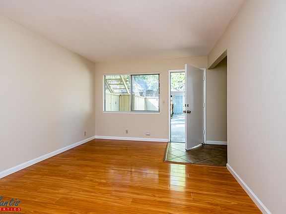 2nd image of 3711 Underwood Dr APT 2