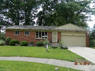 430 Hawthorne St, Elyria, OH 44035