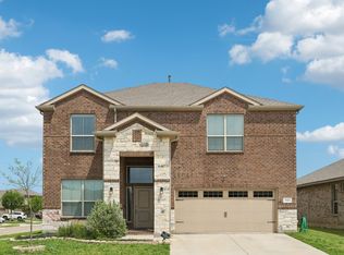 701 Indian Hawthorn Dr, Glenn Heights, TX 75154