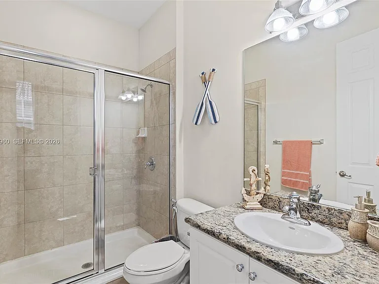 6959 Julia Gardens Dr #0 — Photo 28