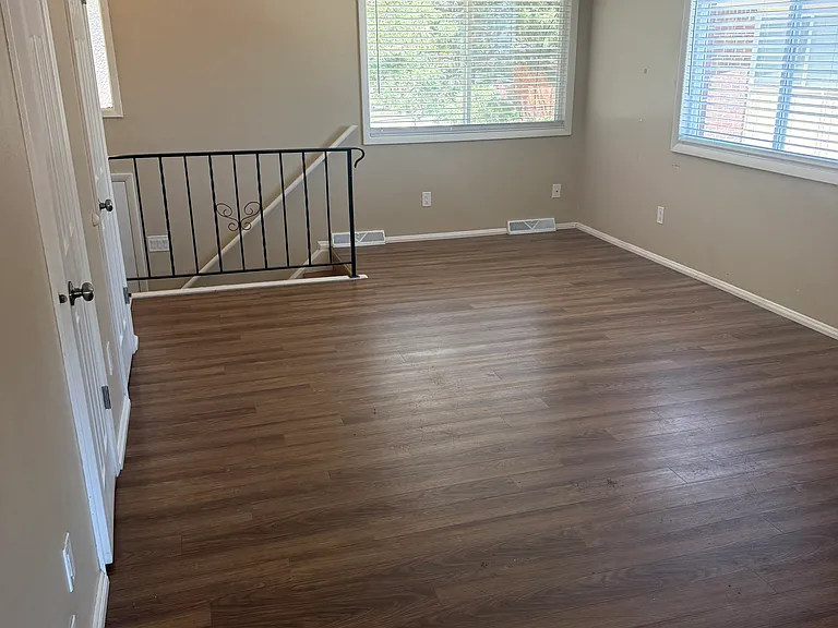 2000 McCall Pl #5 — Photo 8