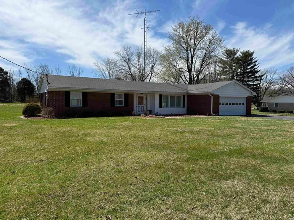 76 Sunny Acres Dr, Bedford, IN 47421