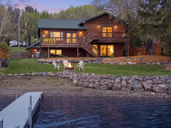 32940 Nueman Trl, Lindstrom, MN 55045