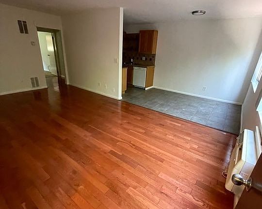 3rd image of 1034 N Martel Ave APT 3
