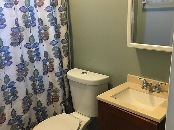 3rd image of 2053 N Lawndale Ave #1N