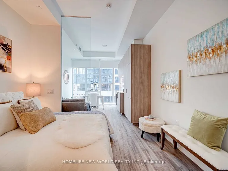 77 Shuter St #909 — Photo 15