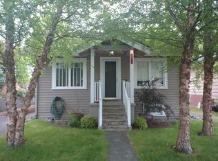 8024 26th Ave NW, Seattle, WA 98117