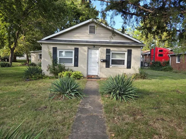 1015 3rd St, Chillicothe, MO 64601