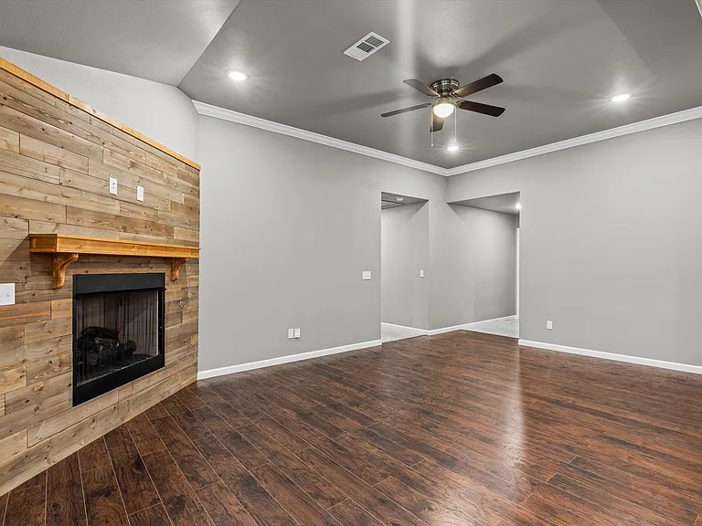 3209 Oglethorpe St — Photo 26
