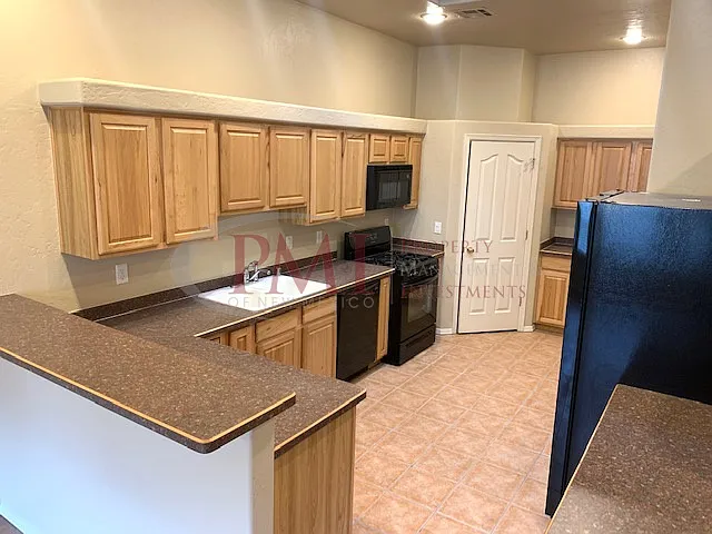 2220A Dakota Dr — Photo 9