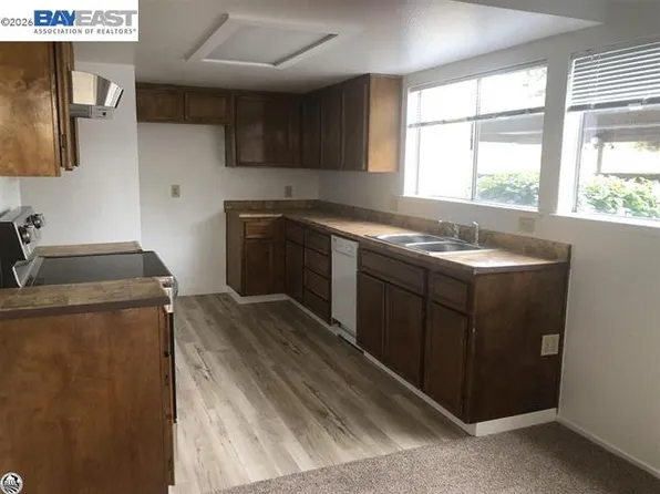 3701 Colonial Dr APT 159, Modesto, CA 95356