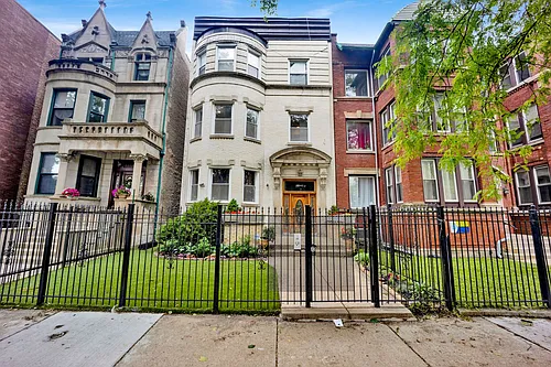 5040 S Michigan Ave #2 Photo 1