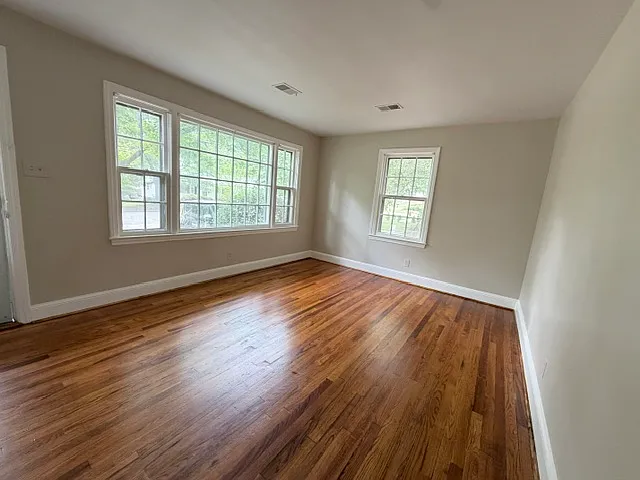 1505 Park Ave — Photo 2