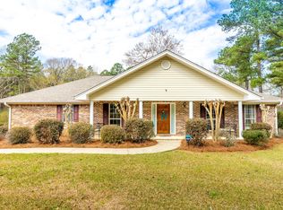 13 Grand Blvd, Hattiesburg, MS 39402
