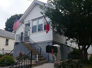 15 Acacia Rd, West Roxbury, MA 02132