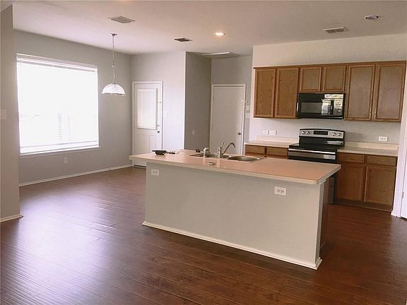 5th image of 5432 Jacob Dr