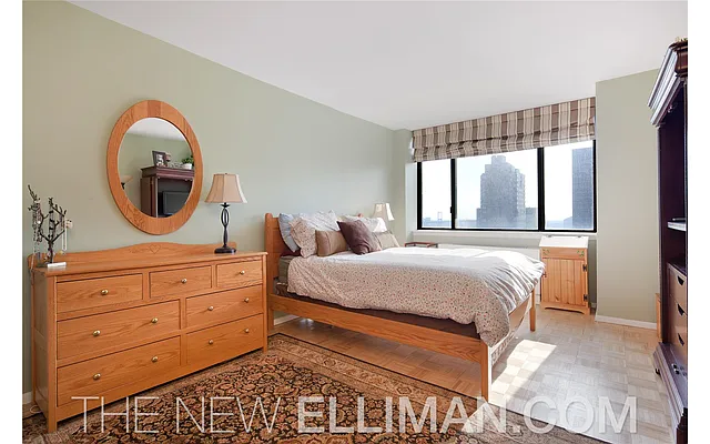 Sold by Douglas Elliman | media 7