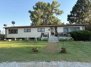 23 SE 50th Rd, Great Bend, KS 67530