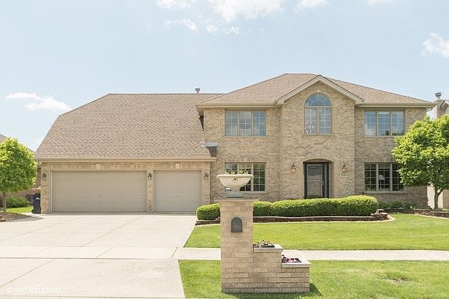 1st image of 11303 Twin Lakes Dr