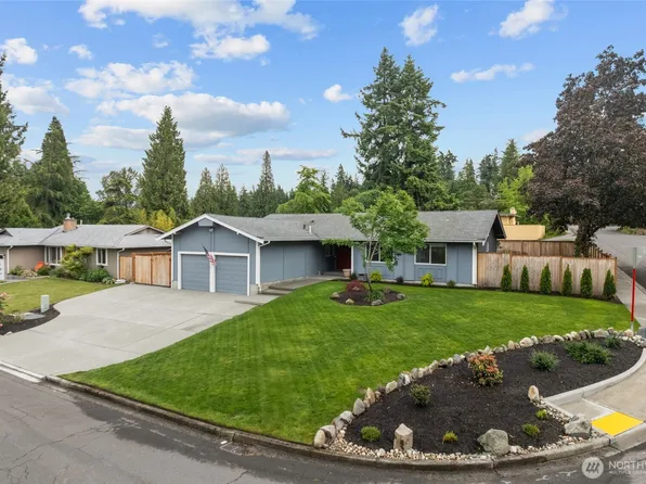 12603 SE 75th Street, Newcastle, WA 98056