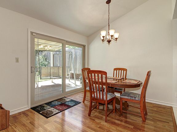 4th image of 6240 Carl Sandburg Cir