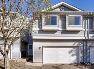 2224 Hanley Rd UNIT 20, Hudson, WI 54016