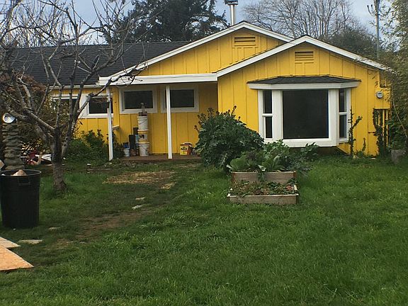 Front Yard Eastern Arcata