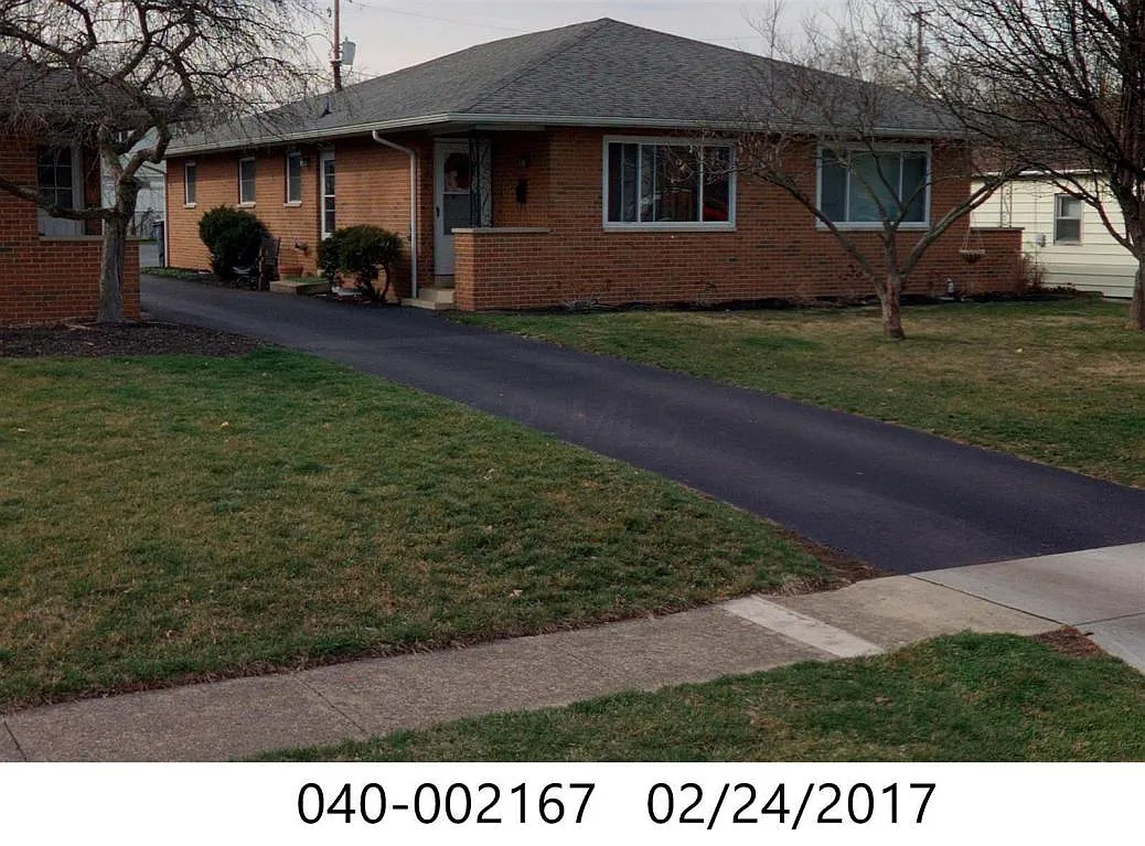 4075-4079 Gladman Ave photo 1