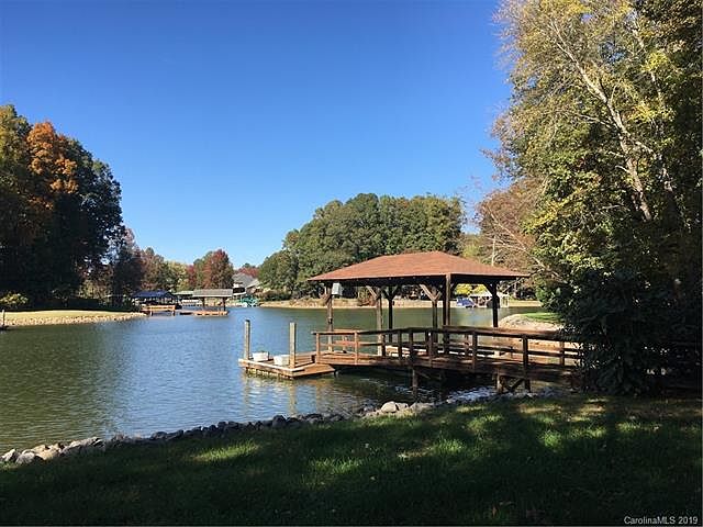 1st image of 3527 Niblick Ct