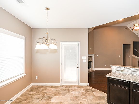 5th image of 4400 Davall Dr