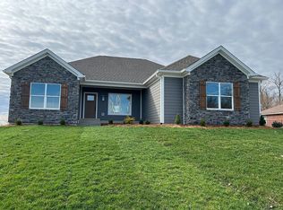 6021 Rising Fawn Ct, Georgetown, IN 47122