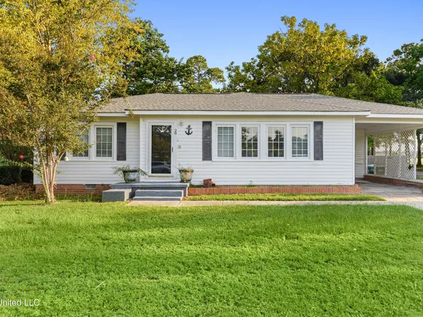 28 E Park St, Gulfport, MS 39507
