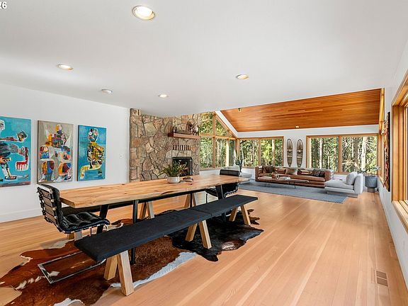4th image of 2000 Paradise Ridge Rd