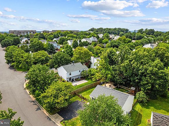 4th image of 42872 Pimlico Way