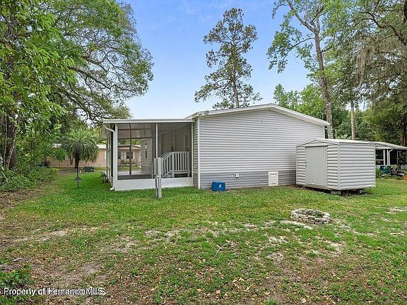 4th image of 18059 Carrolwood Dr