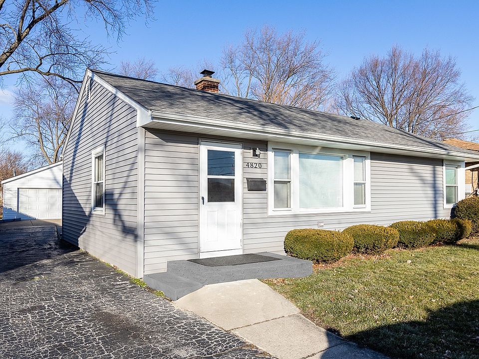 1st image of 4820 W 91st St