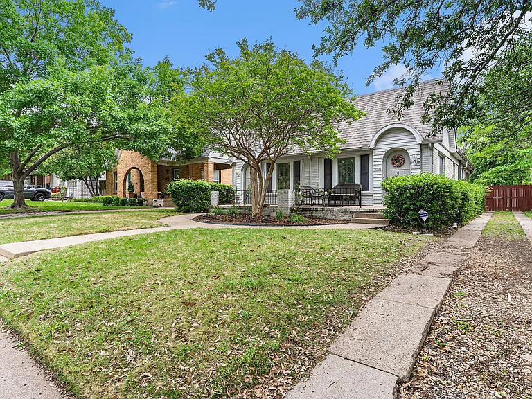 3233 Odessa Ave — Photo 4