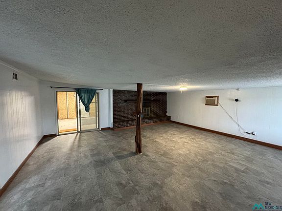 2nd image of 2221 N Mora Dr