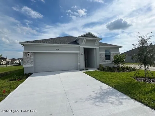 2312 Carrick St NW, Palm Bay, FL 32907