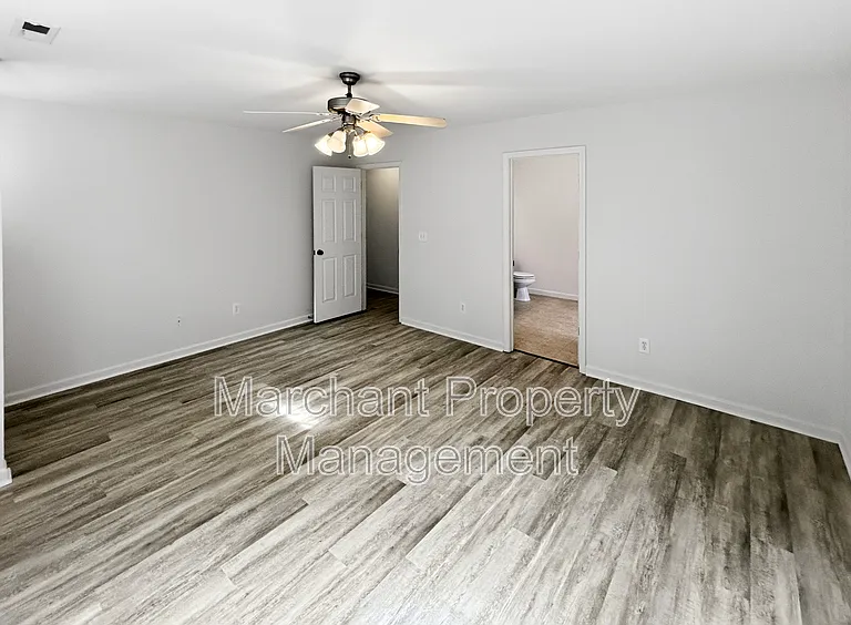 52 Cardinal Creek Dr — Photo 15