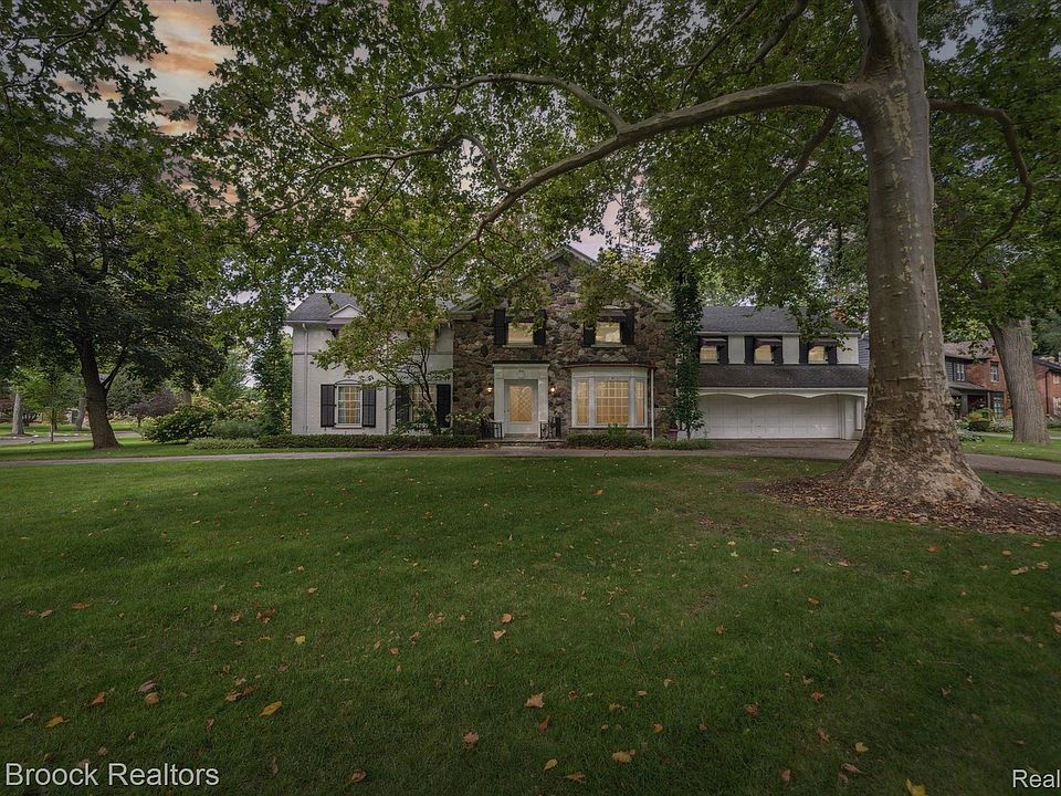 1st image of 1414 Wellesley Dr