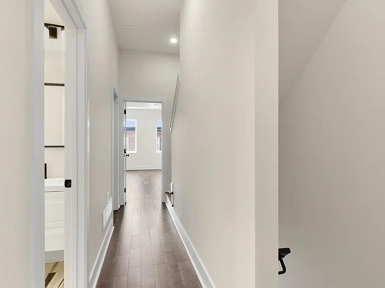 2719 Lefevre St — Photo 15