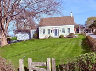 6 Barker Point Rd, Bailey Island, ME 04003