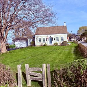 6 Barker Point Road, Bailey Island, ME, 04003