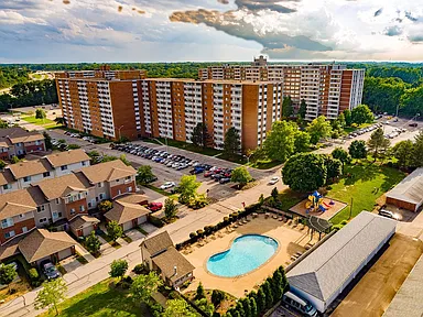 Pine Ridge Apartments