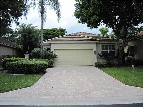 4173 Imperial Club Ln Photo 1